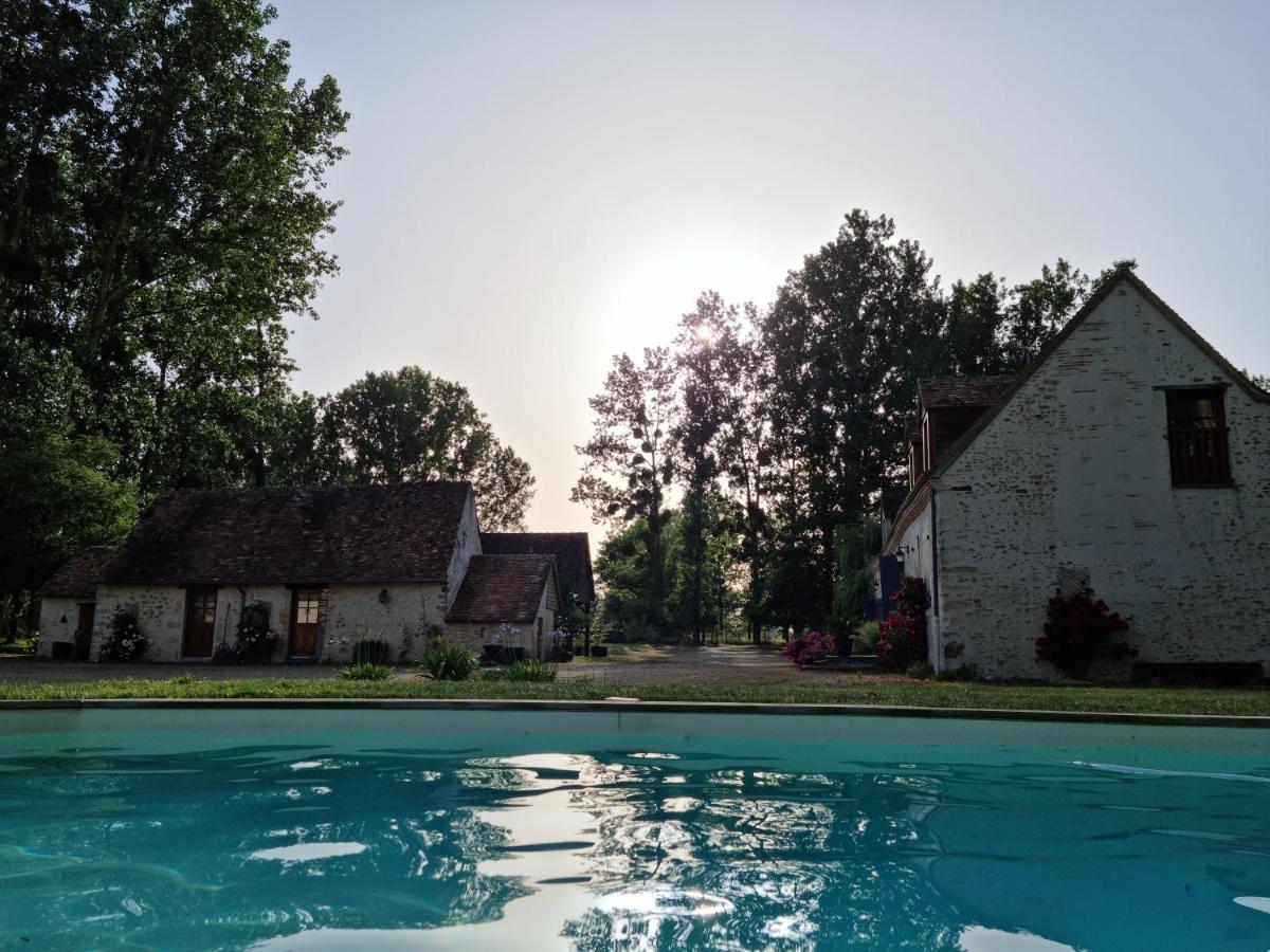 L'Aupinouse Chambre Double La Suze-sur-Sarthe Exterior photo